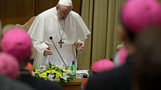 Papa Franciscus gribe yakalandı