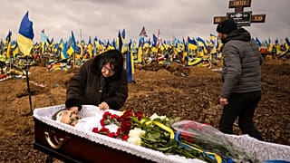 Rund 31.000 ukrainische Soldaten sind seit Beginn der russischen Invasion in der Ukraine getötet worden, teilte Wolodymyr Selnsnyj auf einer Pressekonfenz mit.