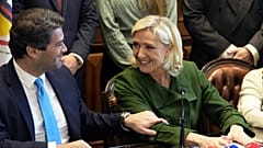  Andre Ventura, a Chega elnöke Marine Le Pennel Lisszabonban