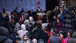 معاناة الفلسطينيين من أجل الحصول على الخبز في رفح