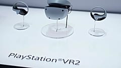 Playstation VR2, 4 Ocak 2023 Çarşamba günü Las Vegas'ta düzenlenen CES teknoloji fuarı başlamadan önce Sony basın toplantısı sırasında sergileniyor.