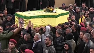 تشييع عنصر من حزب الله في بعلبك
