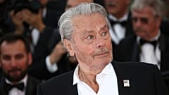 A polícia apreende 72 armas de fogo em casa da estrela de cinema francesa Alain Delon - aqui fotografada no Festival de Cinema de Cannes de 2019