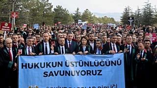 Türkiye Barolar Birliği'nin çağrısıyla Ankara'da düzenlenen Can Atalay kararıyla ilgili protesto gösterisi, 10 Kasım 2023,
