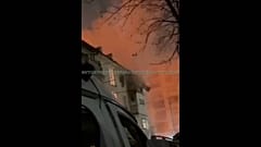 Imágenes del edificio donde se produjeron las detenciones de los sospechosos.