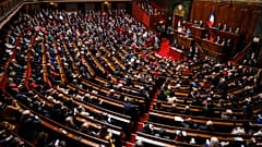 Fransa, kürtaj hakkını anayasal güvence altına alan ilk ülke oldu