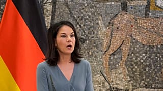 Almanya Dışişleri Bakanı Annalena Baerbock, Karadağ ve Bosna Hersek'i ziyaret etti