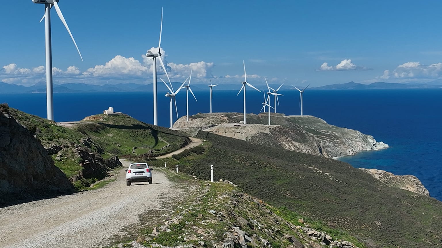 Héjasas vagy szélturbina? Az energiaátállás súlyos áldozatot követel a vadvilágtól Görögországban