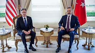 ABD Dışişleri Bakanı Antony Blinken (sol), Türkiye Dışişleri Bakanı Hakan Fidan 