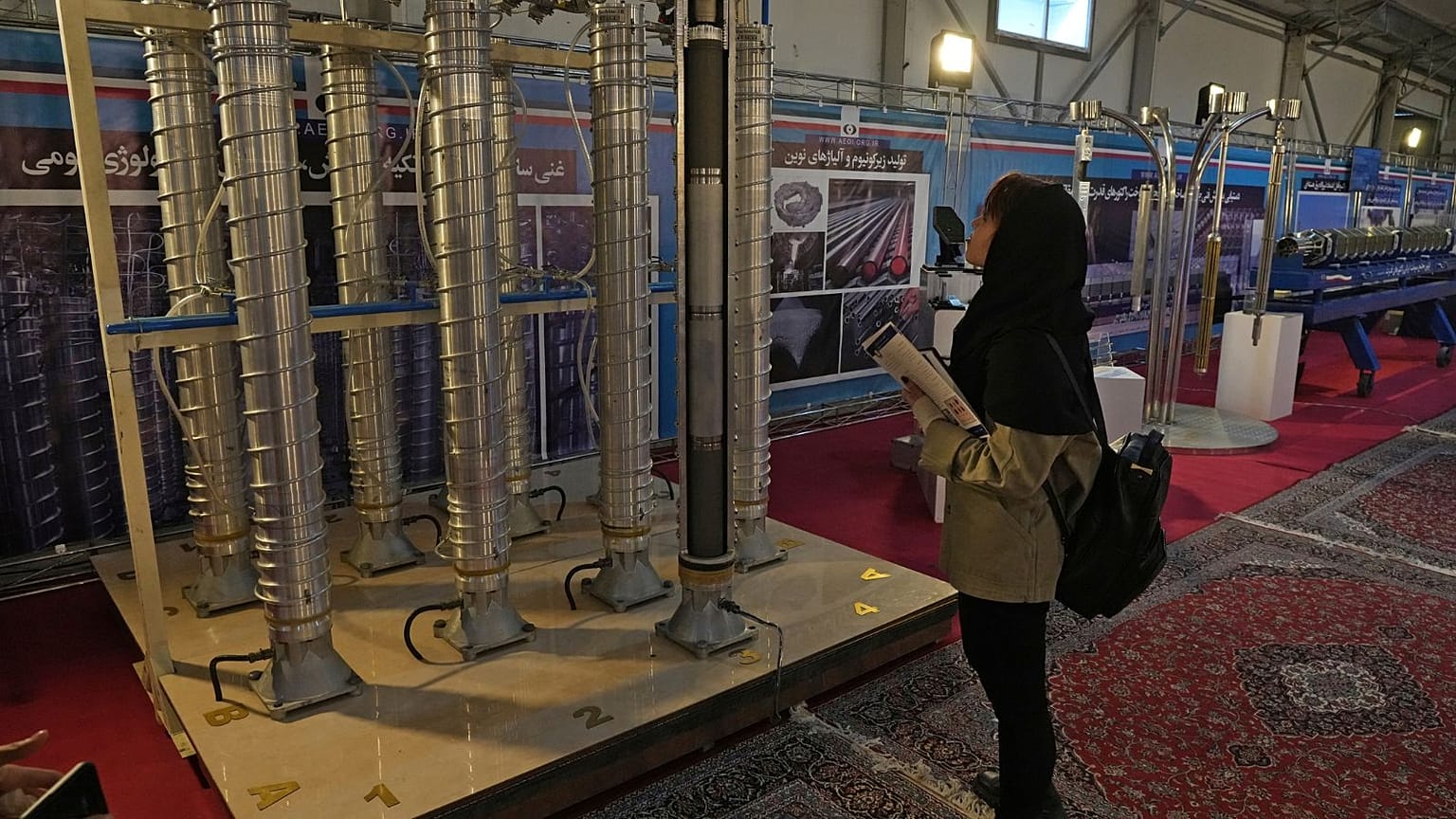 عکس آرشیوی از غنی سازی اورانیوم در ایران