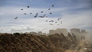 Lancio aiuti su Gaza