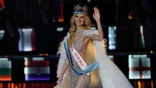 کریستینا پیشکووا