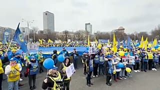 Les travailleurs de la santé ont manifesté en Roumanie.
