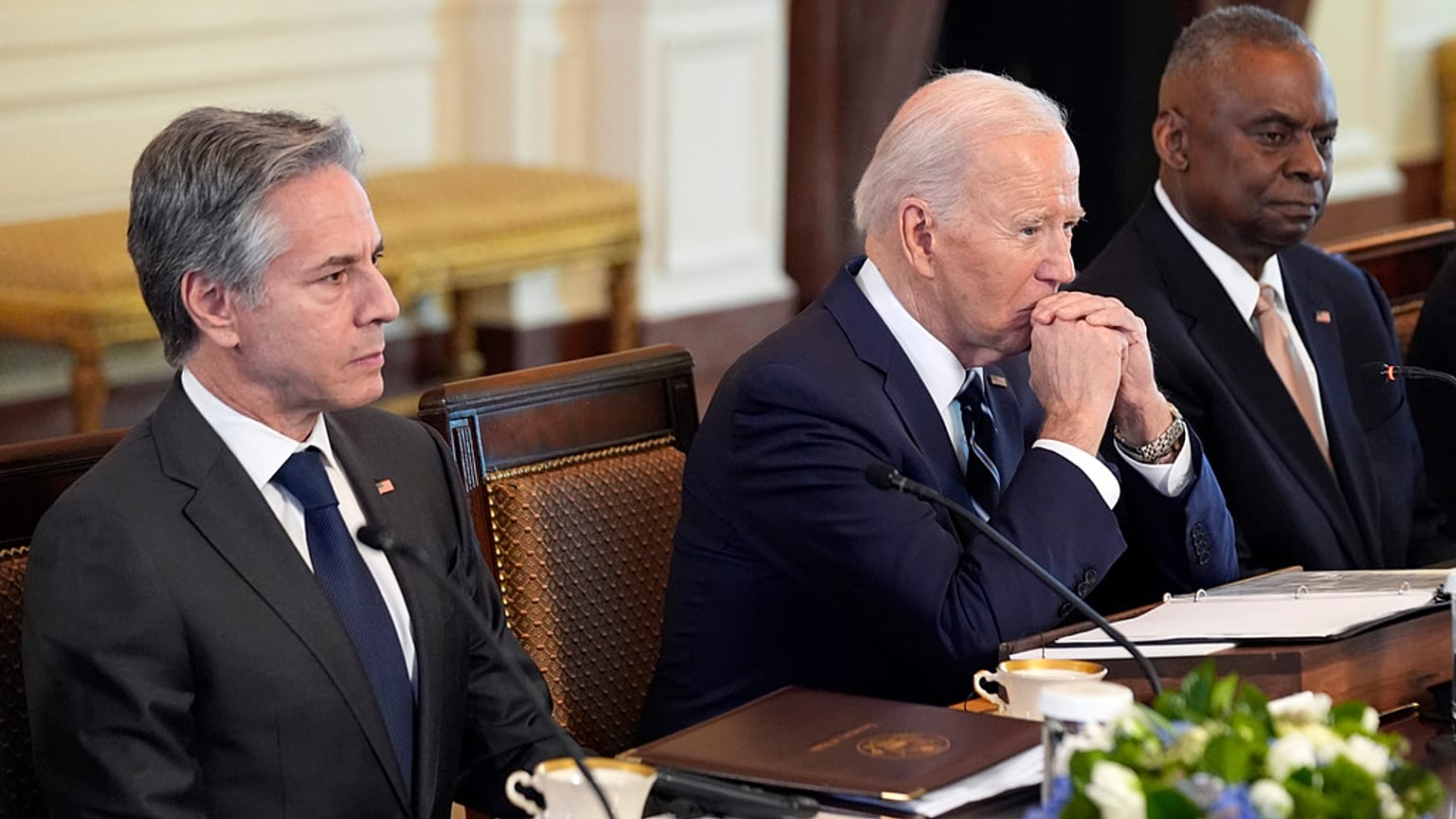 Les Etats-Unis vont envoyer environ 300 millions de dollars d'armes à l'Ukraine.