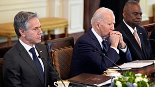 Les Etats-Unis vont envoyer environ 300 millions de dollars d'armes à l'Ukraine.
