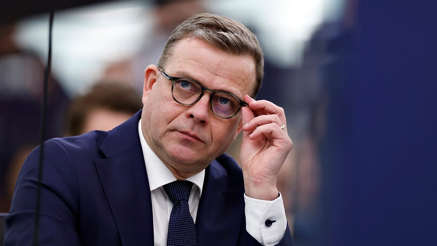 Petteri Orpo finn miniszterelnököt keményen bírálták az Európai Parlament progresszív képviselői.