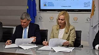 Από την υπογραφή της συμφωνίας