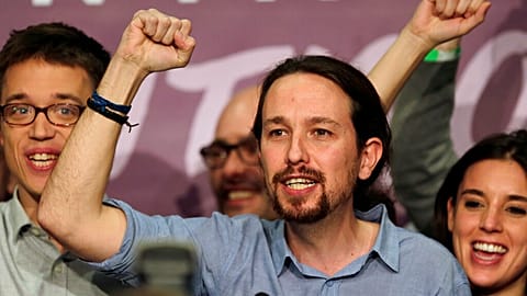 Former Podemos party leader Pablo Iglesias celebrates Spanish general election success with other party leaders in Madrid, 20 Dec, 2015 