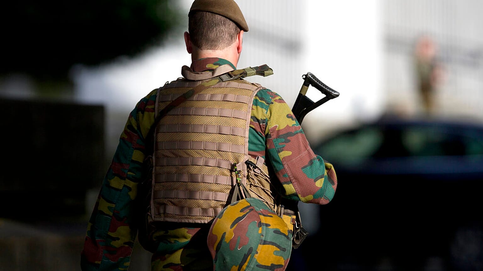  L’armée belge a annoncé la dissolution d’un peloton d’une trentaine de soldats, pour des faits de violences et des humiliations lors de rituels d’intégration. 