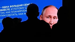 В России начались трёхдневные президентские выборы.