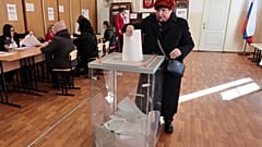 Rusya'da seçmen sandık başına gitti