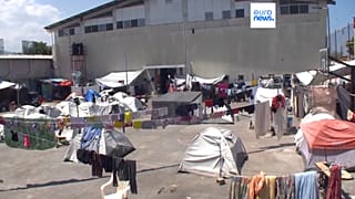 Crise já fez mais de 15.000 desalojados