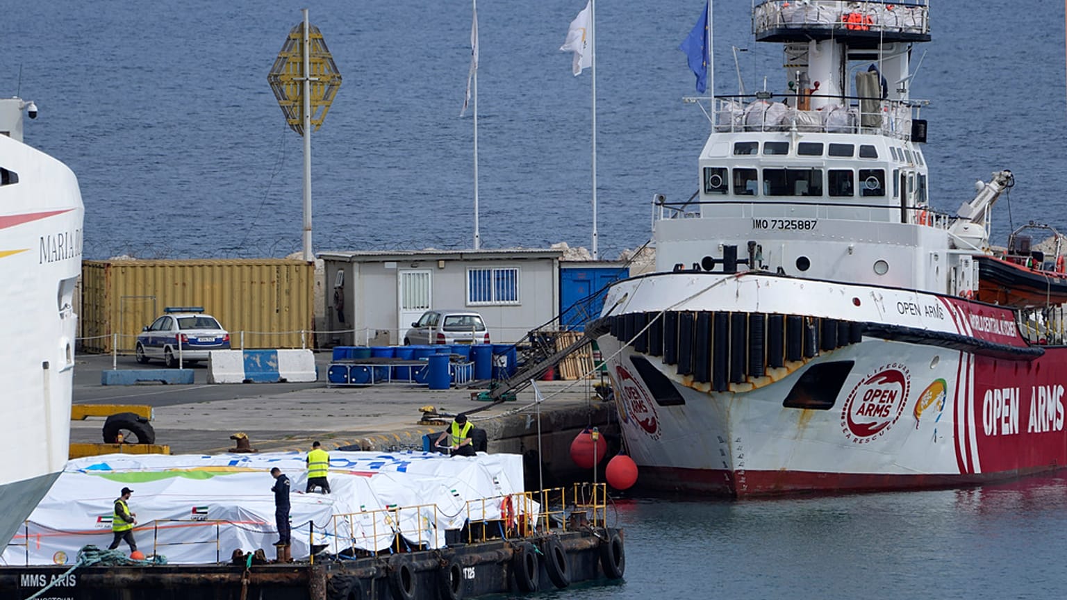 Barco de 'Open Arms' con ayuda humanitaria de 'World Central Kitchen'