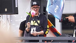 Techno-parádé Berlinben ("Rave the Planet")