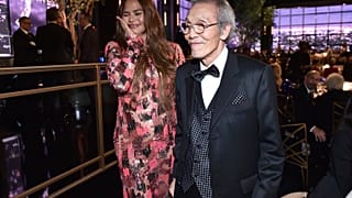 كريسي تيغن، على اليسار، وأو يونغ سو في حفل توزيع جوائز إيمي الرابع والسبعين في لوس أنجلس. 2022/09/12