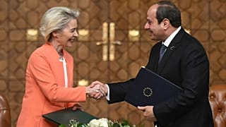 Ursula von der Leyen; Présidente de la Commission européenne, et Abdel Fattah al-Sissi, Président égyptien