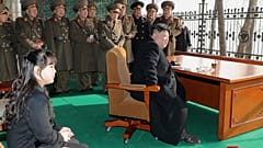 Kuzey Kore lideri Kim Jong-un ve kızı Kim Ju-ae