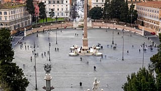 صورة من الارشيف لساحة ديل بوبولو، في روما، 7 مارس 2020.
