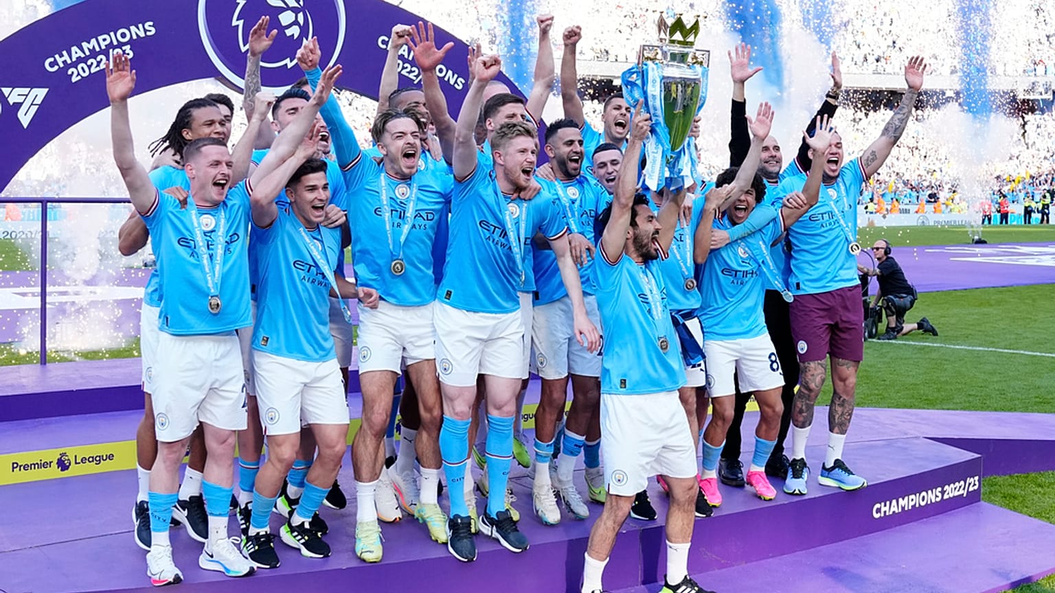 Europe's Top 5 Leagues: Who are the favourites?