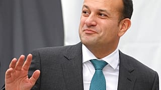 Görevinden ve partisi Fine Gael'in liderliğinden istifa eden İrlanda Başbakanı Leo Varadkar