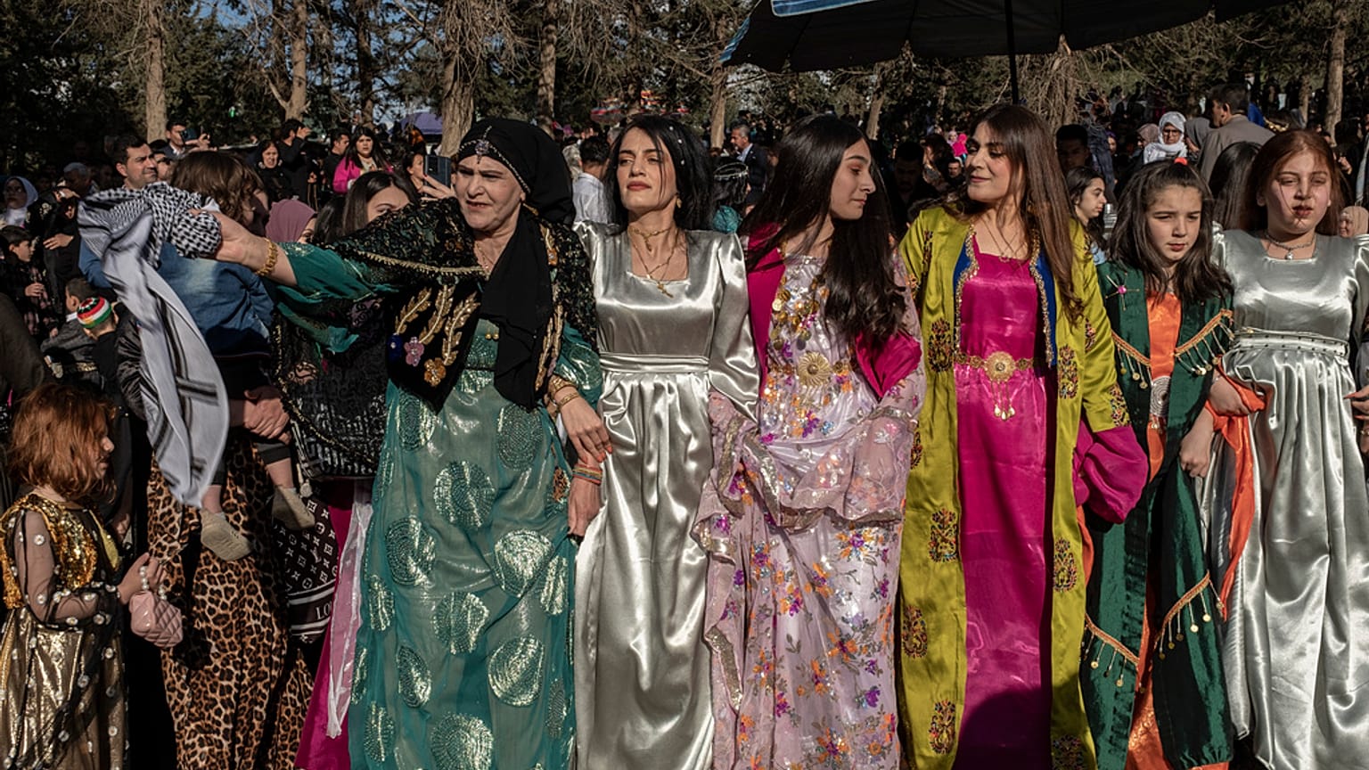 أكراد العراق يحتفلون بعيد النوروز، رأس السنة الفارسية الجديدة، في السليمانية