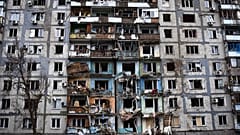 Auch Wohnhäuser in der Ukraine unter russischem Beschuss