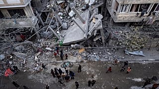 آثار القصف الإسرائيلي