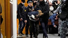 Προσαγωγή στο δικαστήριο των κατηγορούμενων για το τρομοκρατικό χτύπημα στη Μόσχα