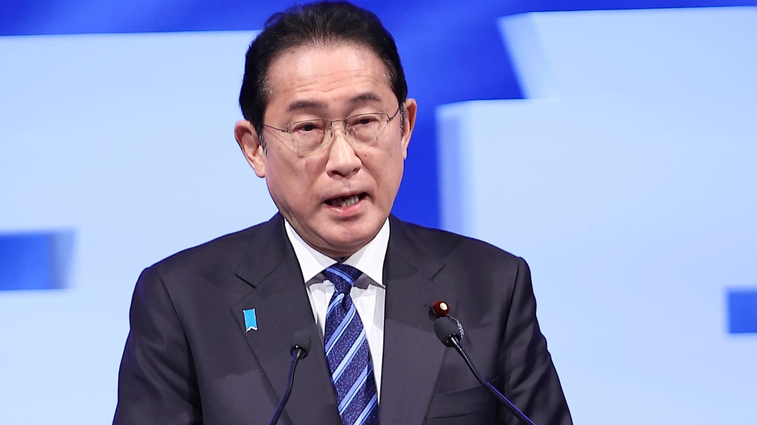 Japonya Başbakanı Fumio Kişida