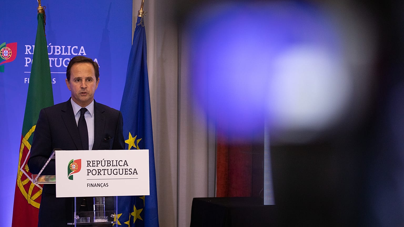 Fernando Medina fica para a história como o ministro das Finanças com o maior excedente orçamental em democracia