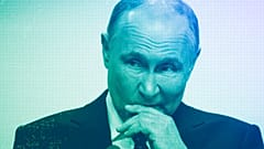 Президент России Владимир Путин выступает во время посещения своего предвыборного штаба в Москве, март 2024 г.