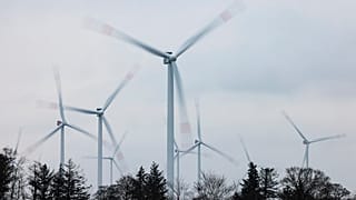 Um parque eólico comunitário em Sprakebuell, Alemanha. A UE receia que as empresas chinesas subsidiadas possam prejudicar os produtores nacionais de turbinas.