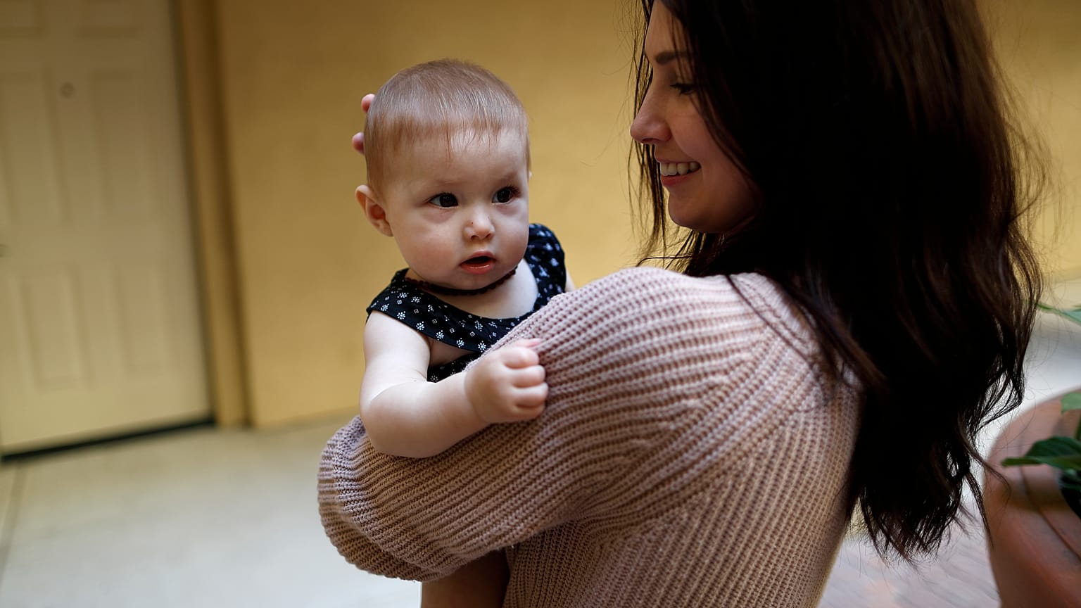 El número de tratamientos in vitro de mujeres que deciden tener hijos solas en España se ha duplicado desde 2016  