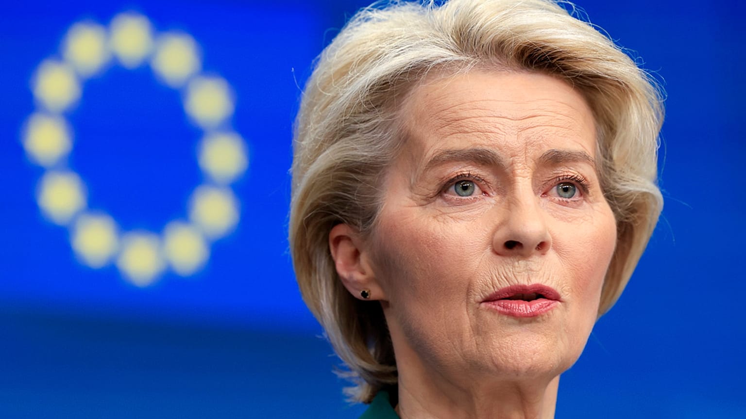En tant que présidente de la Commission européenne, Ursula von der Leyen n'est pas étrangère à la diffusion de désinformation à son sujet