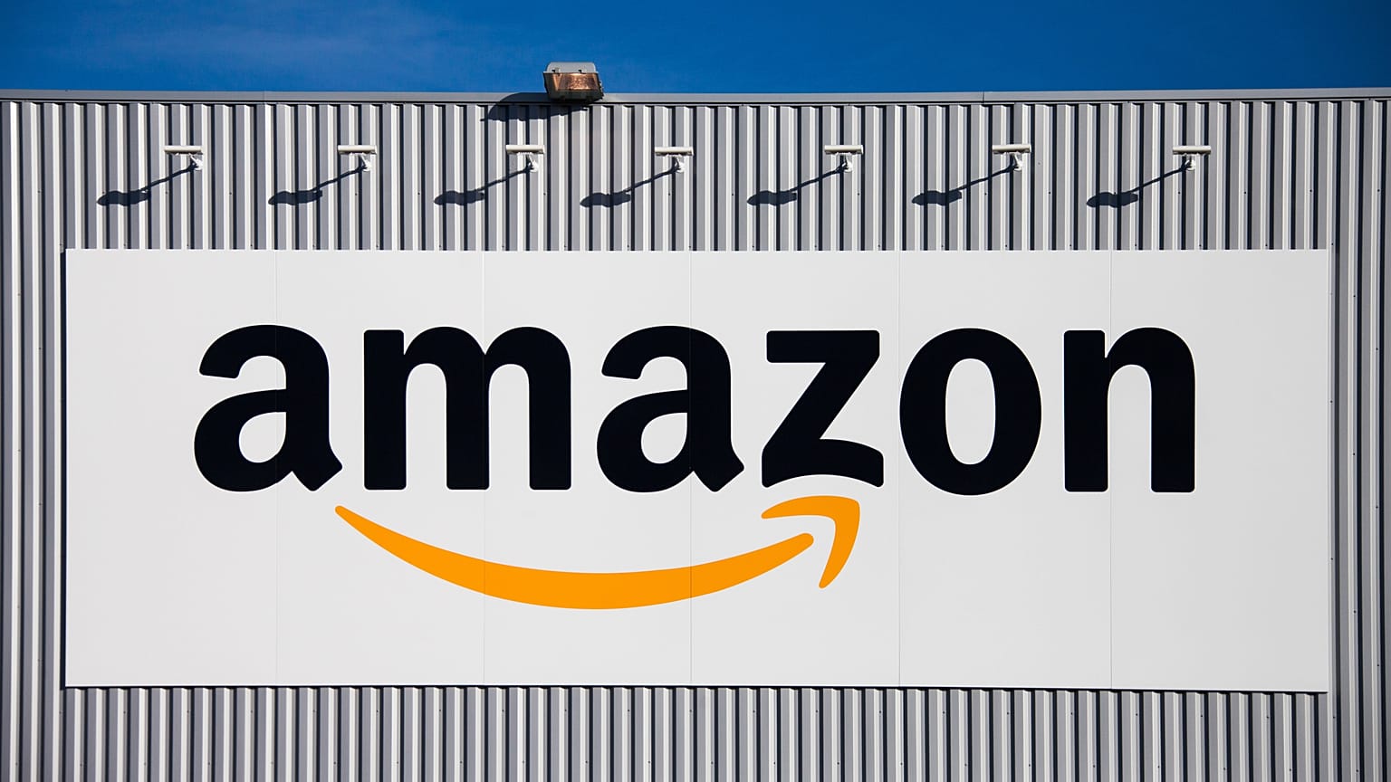 Amazon spende il 45% in più in attività di lobbying nell'UE rispetto a quanto dichiarato in precedenza.