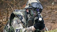 Der polnische General Jaroslaw Gromadzinski ist als Leiter des militärischen Verbandes Eurokorps wegen Spionage-Ermittlungen entlassen worden. 