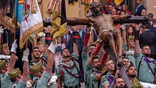 Η περιφορά του αγάλματος του Ιησού