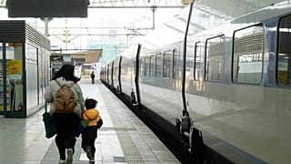 عکس آرشیوی از قطار در کره جنوبی