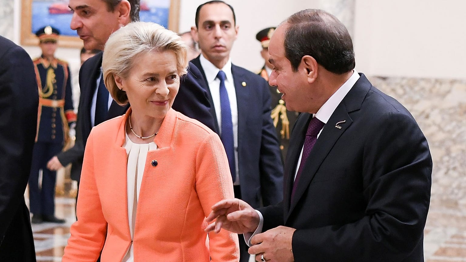 الرئيس المصري عبد الفتاح السيسي ورئيسة المفوضية الأوروبية أورسولا فون دير لاين