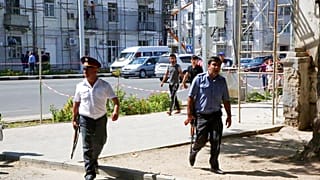 Police officers secure an area in the capital of Tajikistan, Dushanbe, εικόνα αρχείου